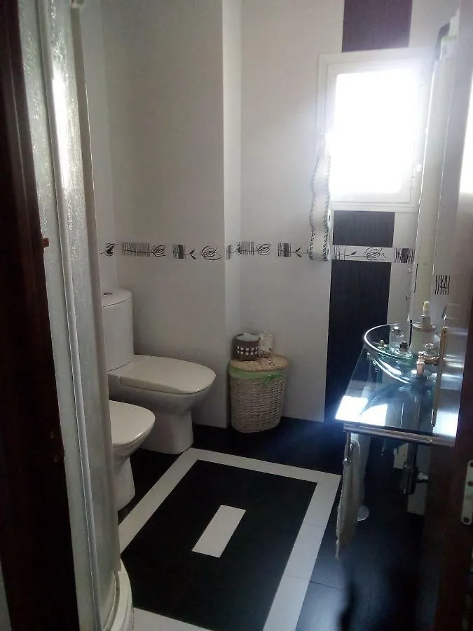 Habitación Individual En Apartamento Compartido Con La Anfitriona Sevilla