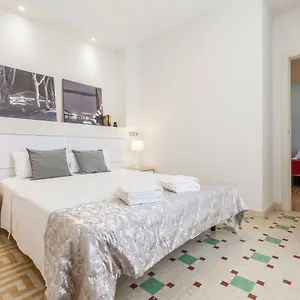 T2, Tirso De Molina, Luminoso Y Tranquilo Apartamento
